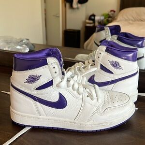 Wmns Air Jordan 1 High OG 'Court Purple'